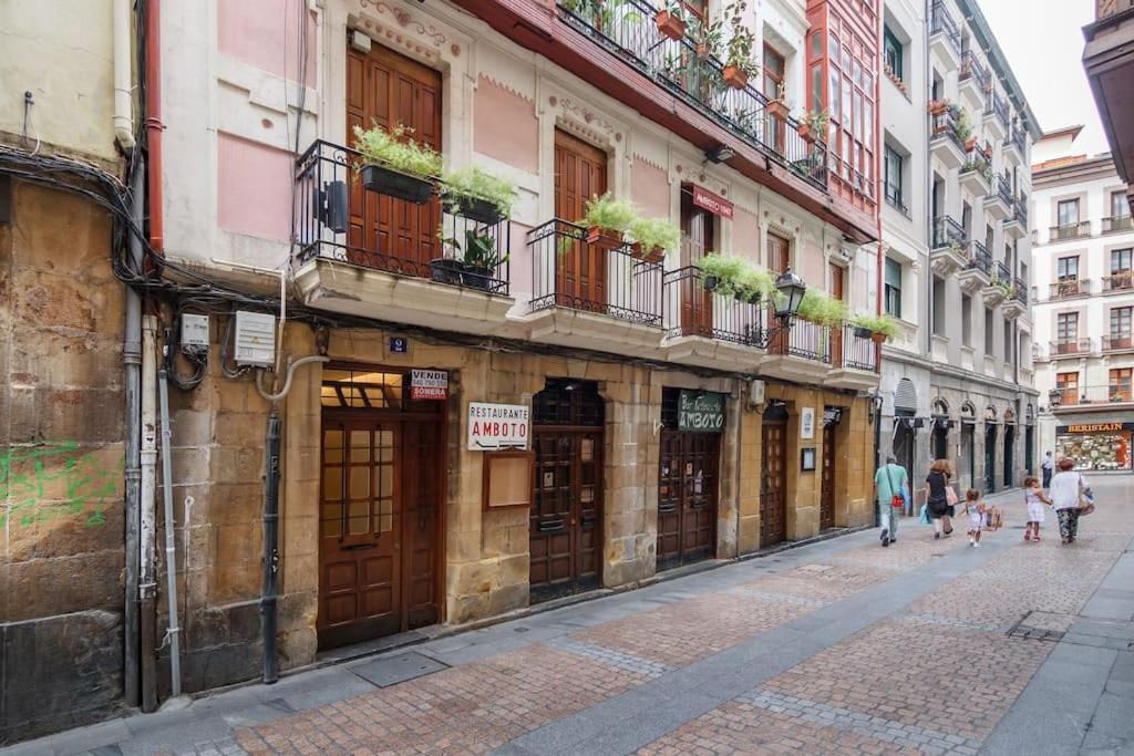 Cultura Y Gastronomia En El Casco Viejo Apartment Bilbao Exterior foto
