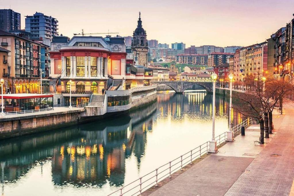 Cultura Y Gastronomia En El Casco Viejo Apartment Bilbao Exterior foto